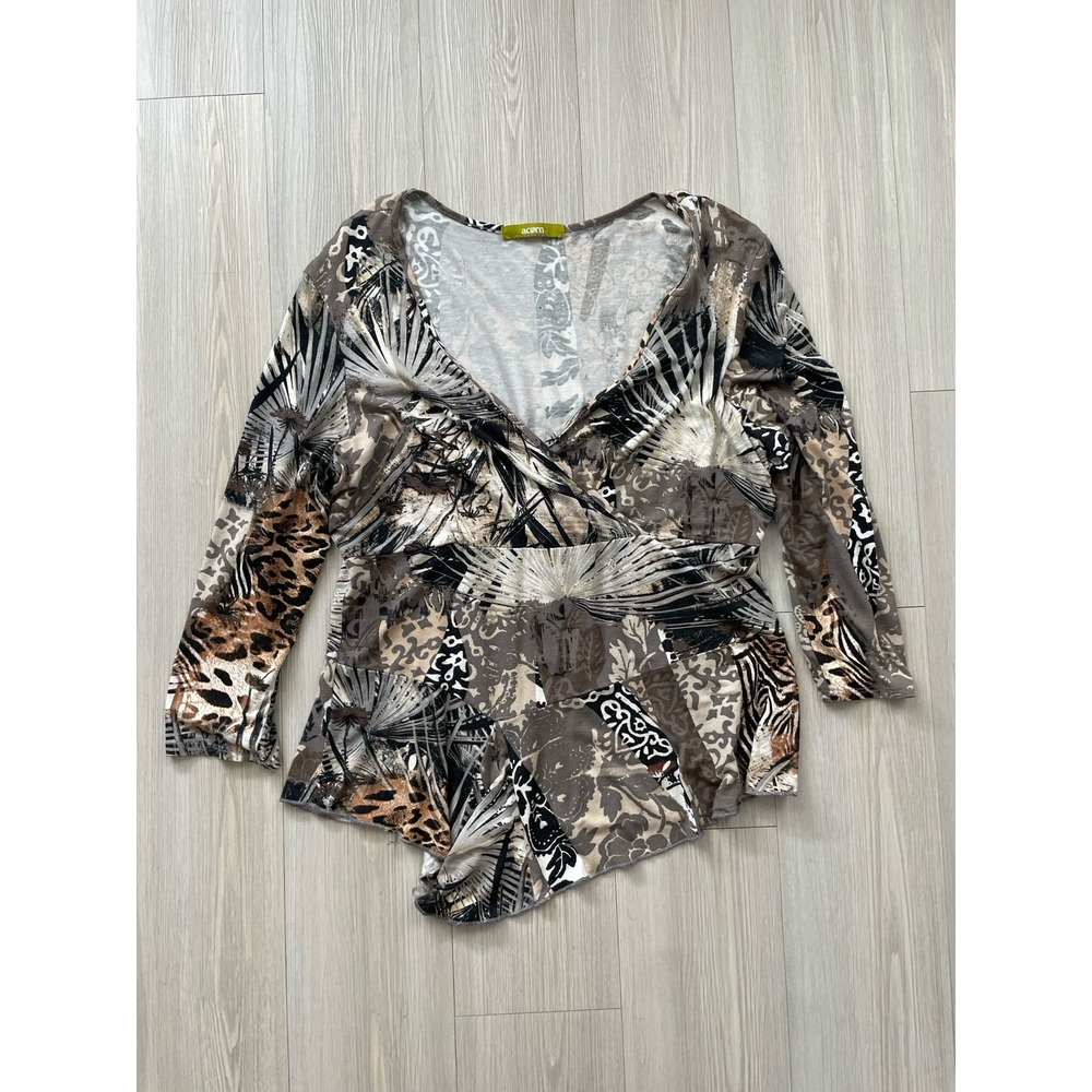 Acorn Women's Animal Print Top Size Large Long Sleeve V Neck Pullover Blouse MOB